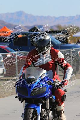 media/Mar-09-2025-TrackXperience (Sun) [[4c2000c718]]/1-Around the Pits-Pre Grid/